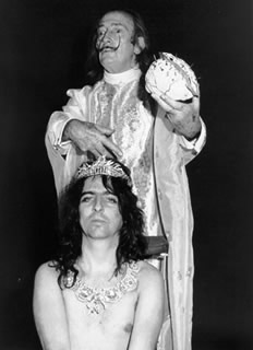 Storie di musica di Cesare G. Romana - Alice Cooper