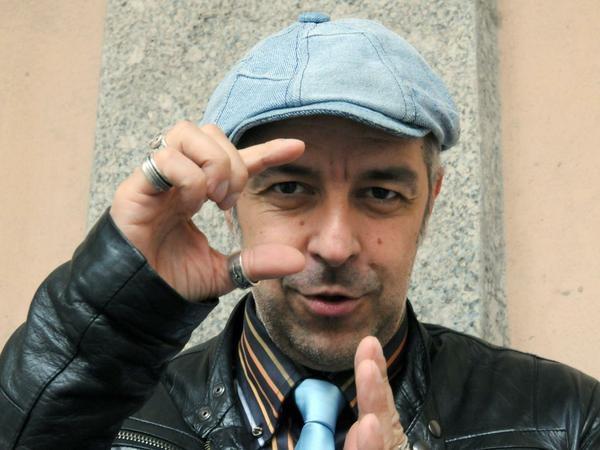 Van De Sfroos apre la stagione 2013/14 dell'Auditorium Paccagnini